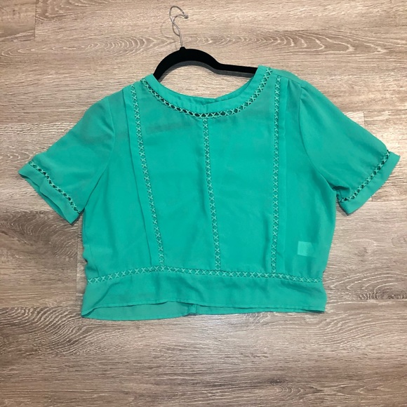 Top - Picture 1 of 2